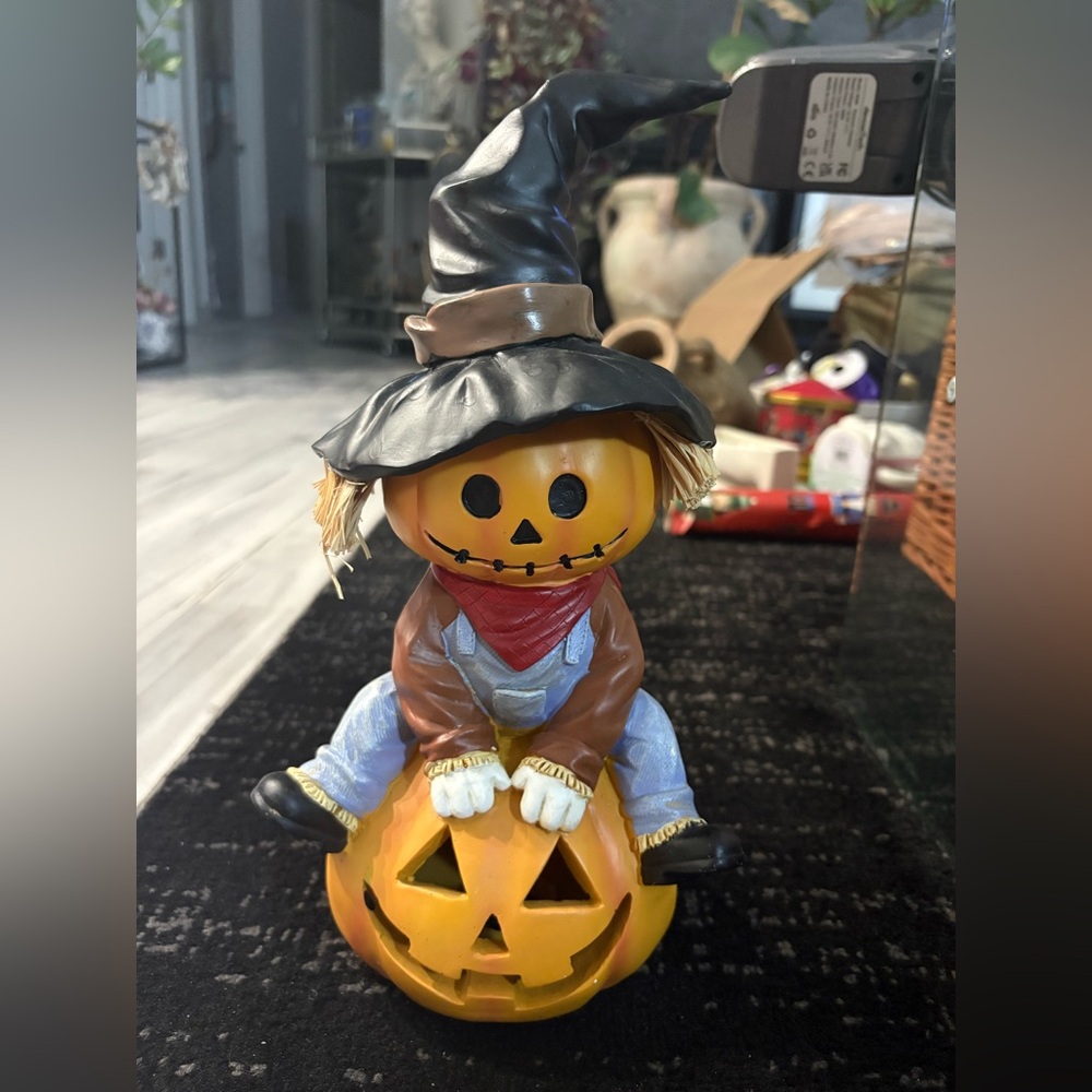 Halloween Pumpkin Scarecrow Decor